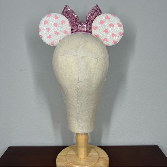 Valentine’s Pink Hearts Sequin Minnie Ears – Disney-Inspired Mouse Ears Headband - Picture 4 of 6